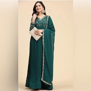 Elegant Ethnic Indian Green Kurta Dress